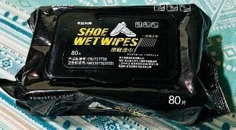 👟 Sneaker & Shoe Cleaner Wipes (1 Pack of 80 Wipes)
